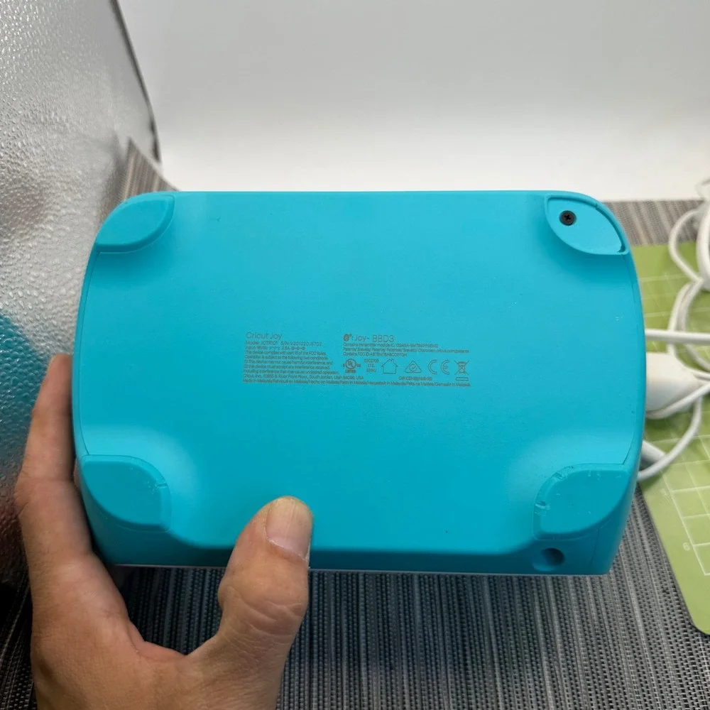 Cricut Joy Smart Cutting Machine Bundle Teal Tools Vinyl Iron-On Mat JCTR101